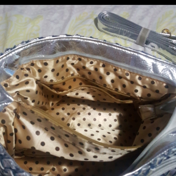 Handbag - Picture 8 of 15